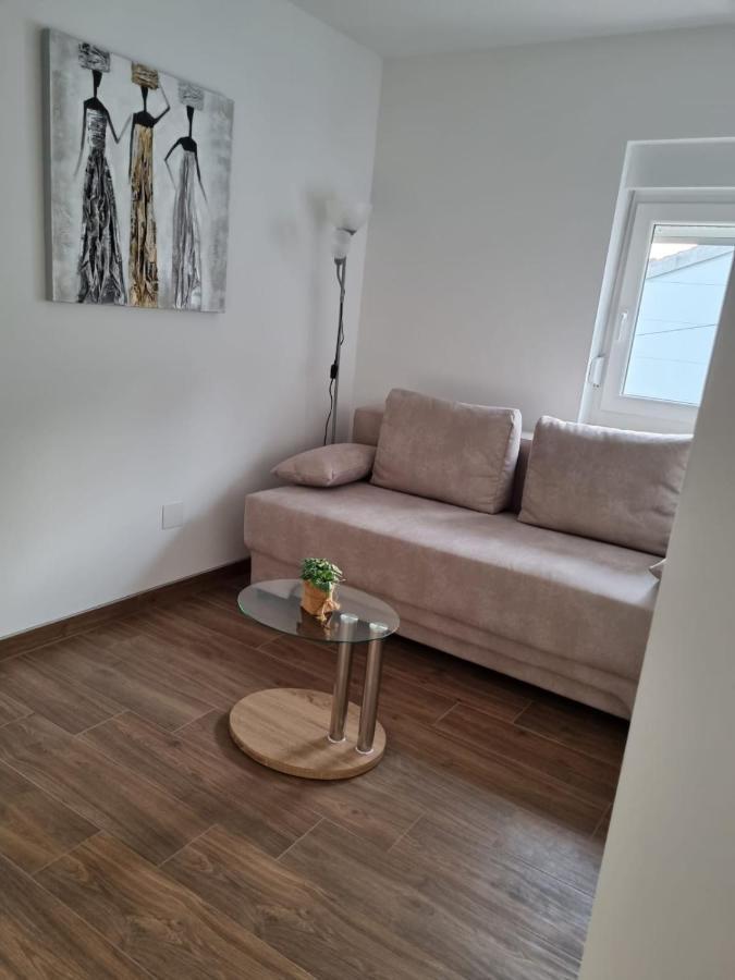 Angel Wing Apartmant Duce Bagian luar foto